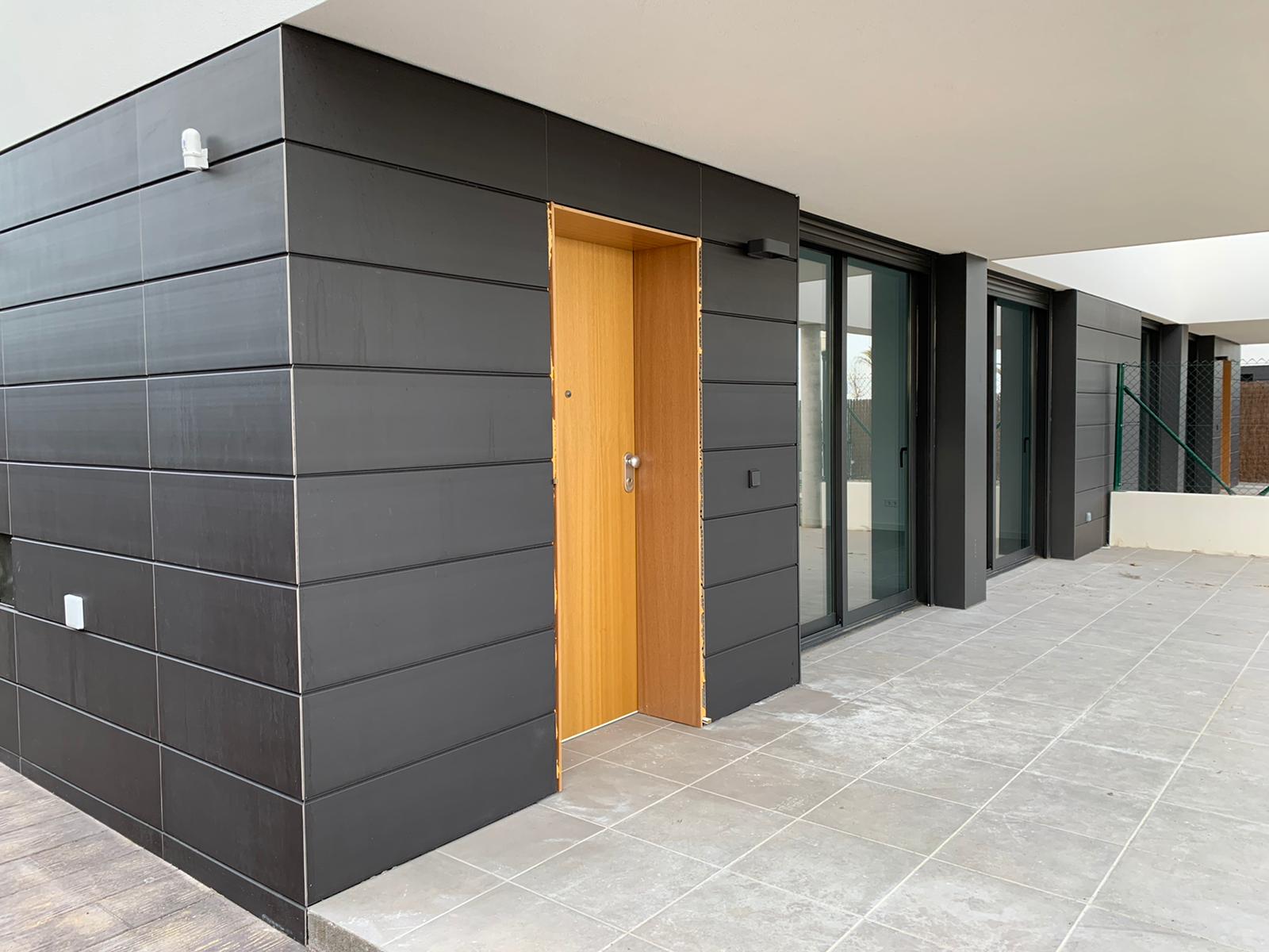 semidetached house ventilated façade