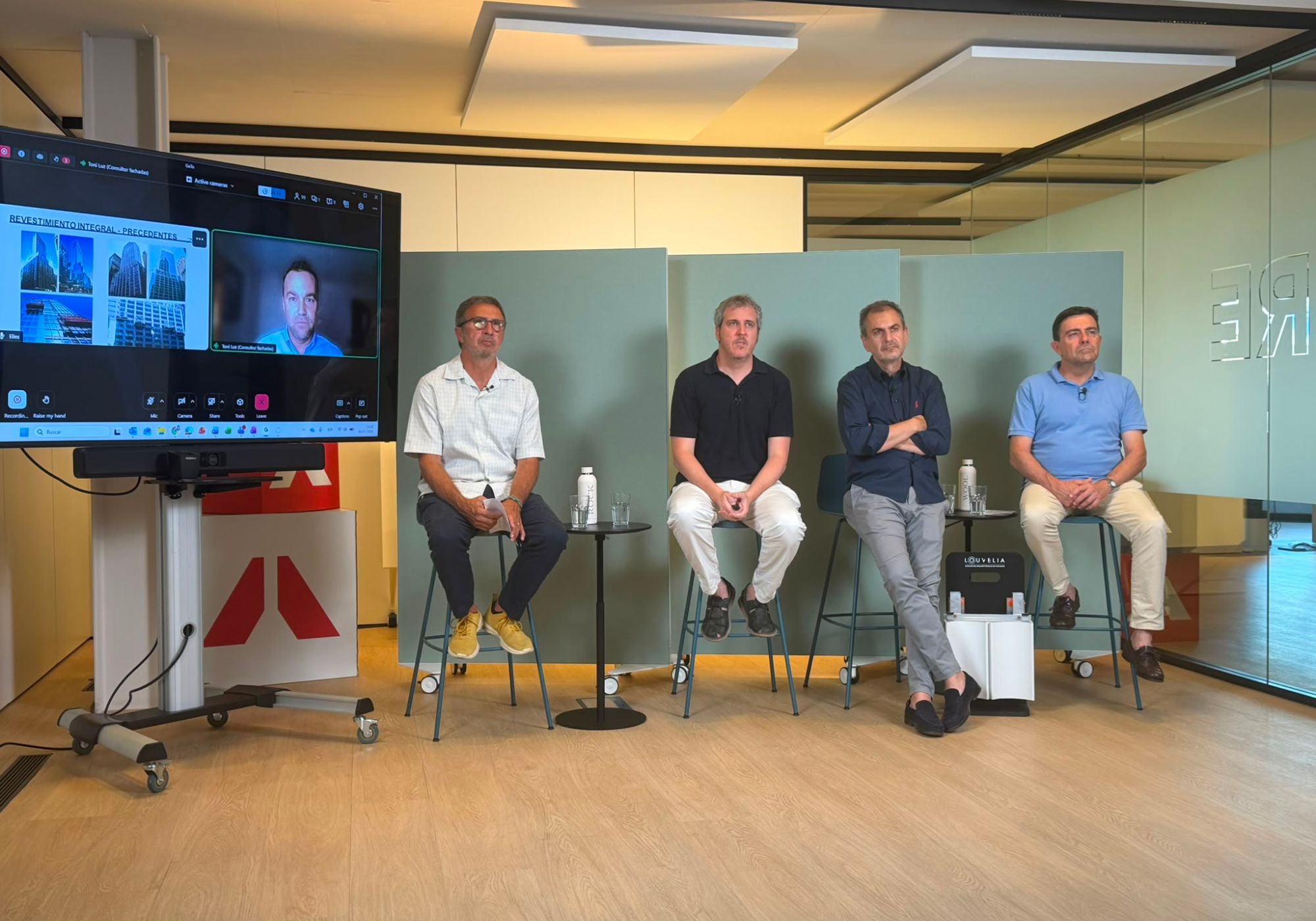Ponentes del webinar técnico sobre la rehabilitación del edificio de Campanar, centrado en la seguridad, la ingeniería y las soluciones para fachadas ventiladas.